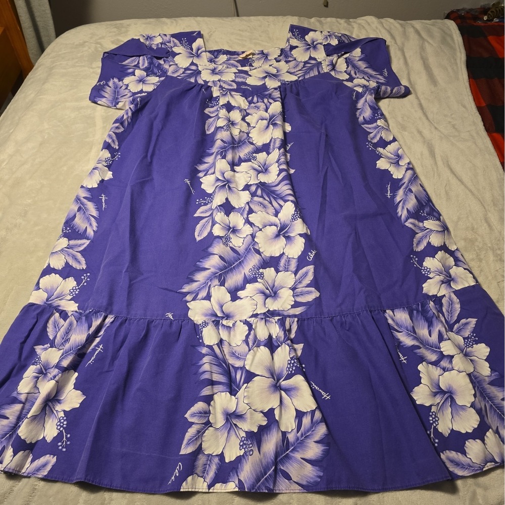 Kalena Fashions of Hawaii Dress Size 2XL Purple Tropical Floral Muumuu Pocket